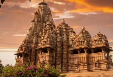 Private Golden Triangle Tour with Khajuraho and Varanasi